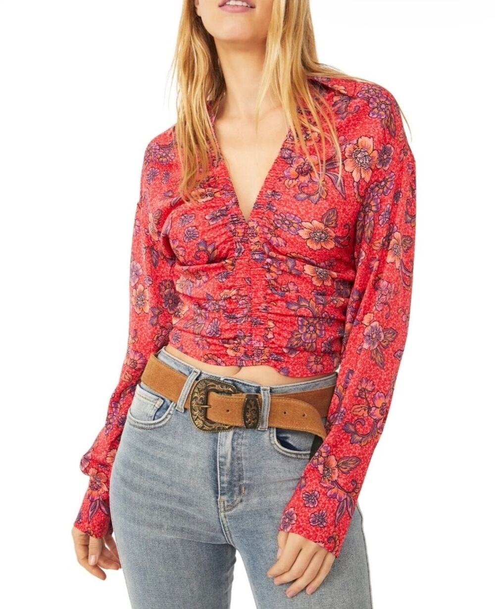 Free People Got You Crop Floral Print V Neck Blouse